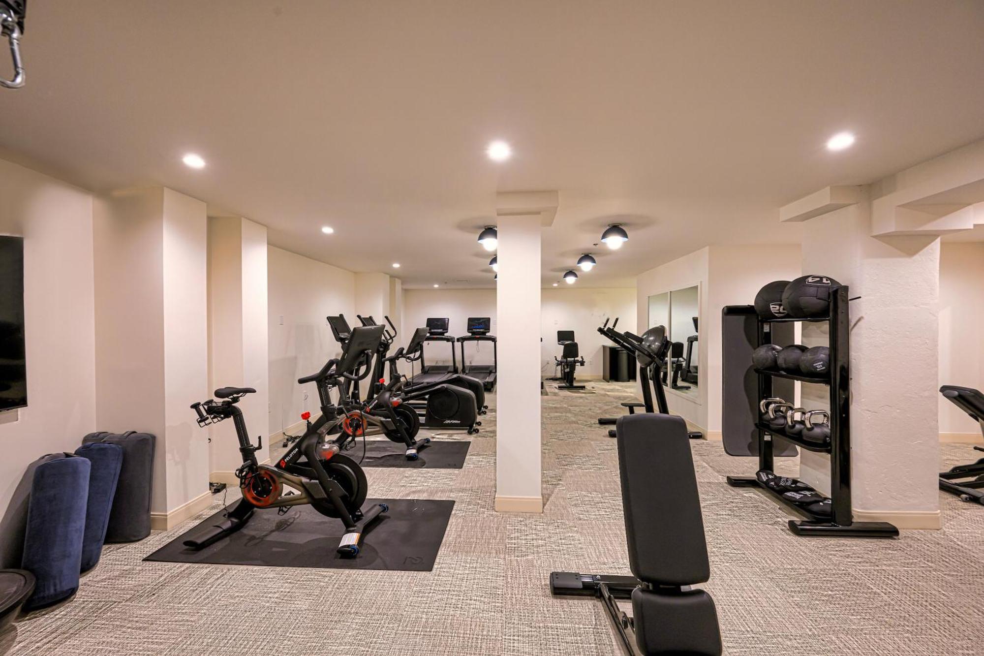 Hotel Heron Old Town อเล็กซานเดรีย ภายนอก รูปภาพ